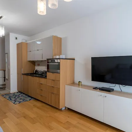 First -- Green Zoliborz Apartment 1 Warszawa Rom bilde